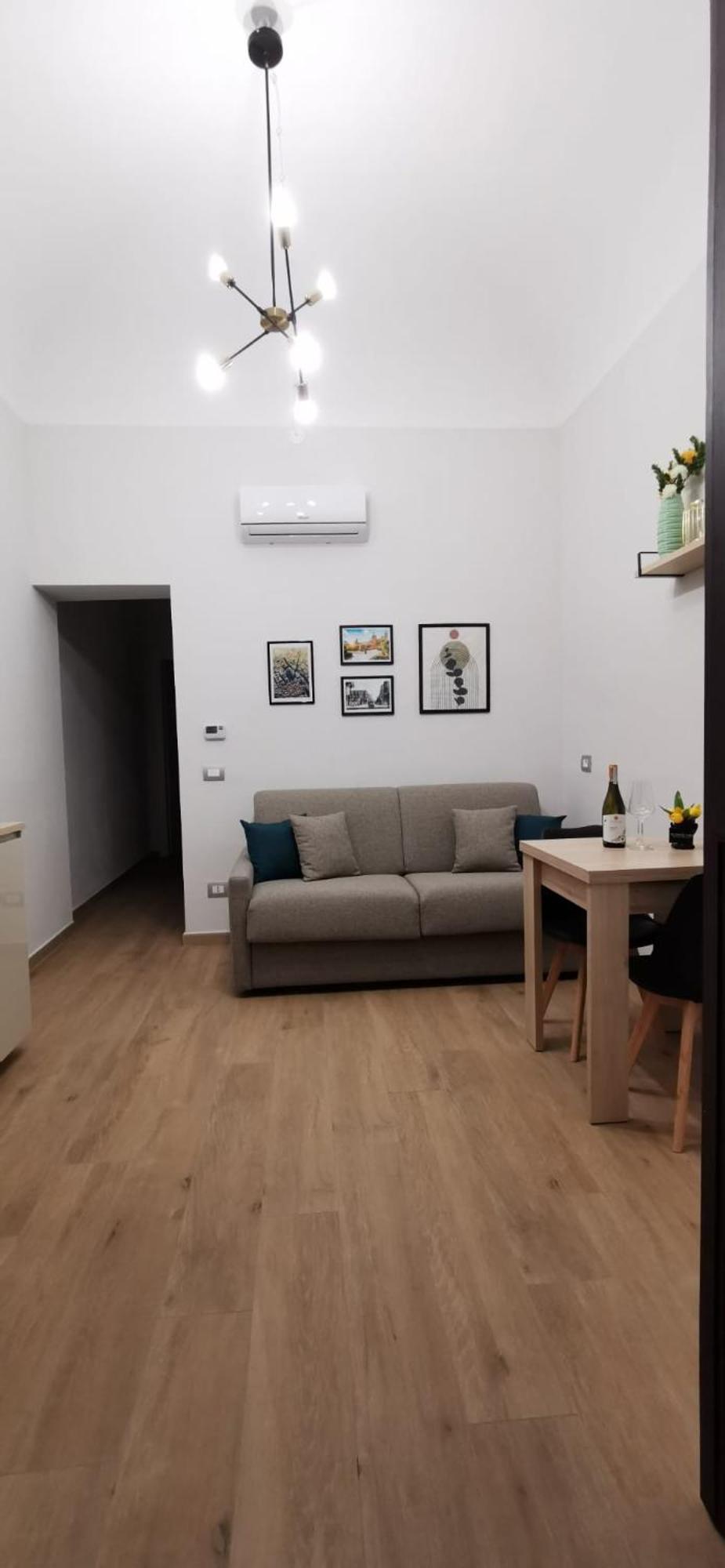 Piccolo Incanto Apartment - Palermo — Photos 2